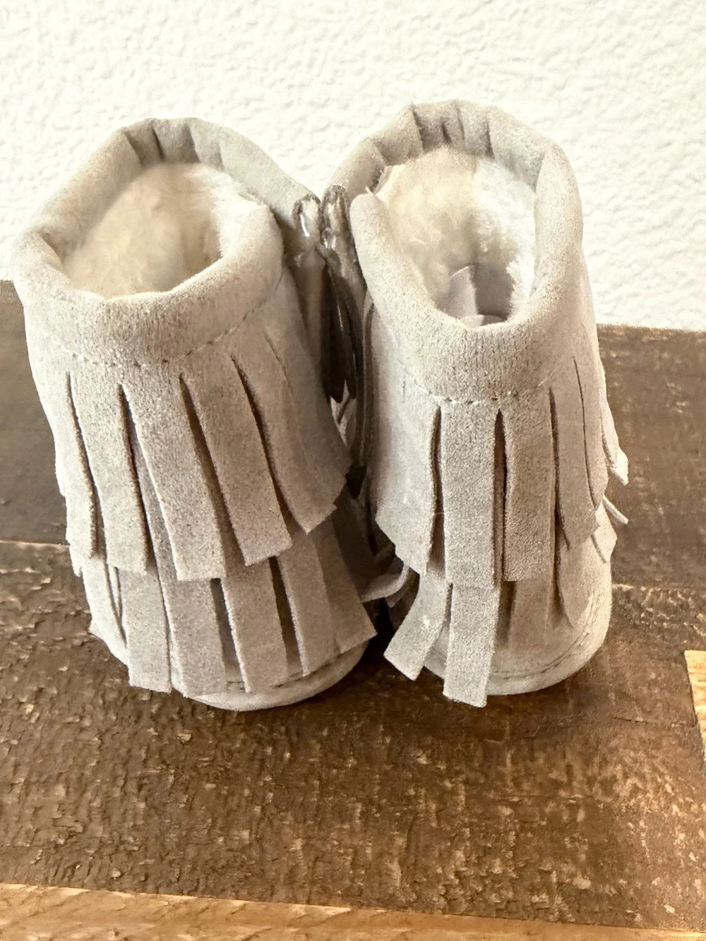 Kids Romirus Fringe Booties in Light Gray
